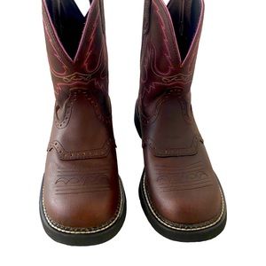 Justin brand ladies size 10 boots, brown leather with Burgundy & pink embroidery
